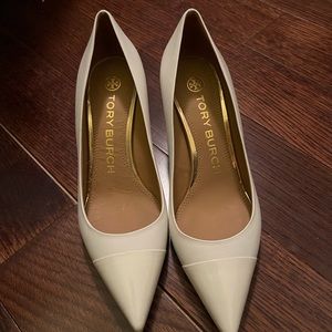 Tory Burch Penelope 65MM Cap-Toe Pump - Size 8
